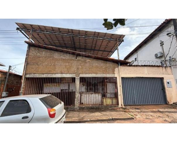 Paracatu/mg — casa com terreno de 330.000 m² no bairro amoreiras apartamentos em leilão | mgl leilões