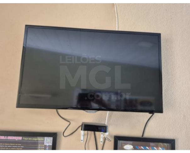 Foto de PIRAPORA/MG - Televisão LCD SAMSUNG 32"