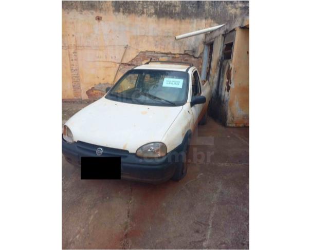 Foto de SANTA CRUZ DO RIO PARDO/SP - GM Corsa GL Picape, 1998/1999, GASOLINA 