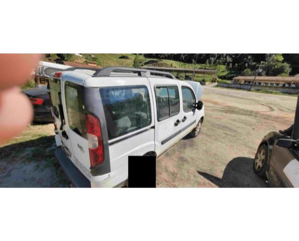 Foto de SANTA MARIA MADALENA/RJ - Fiat Doblo Attractive 1.4, 2014/2015, FLEX 