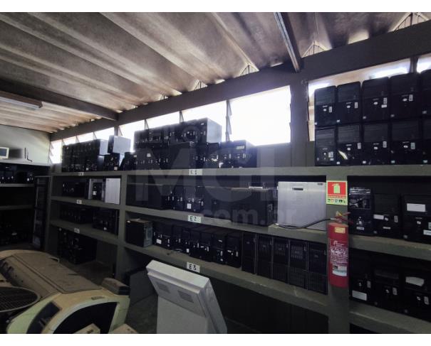 Foto de Brasília/DF - SUCATA DE EQUPAMENTOS DE INFORMÁTICA
