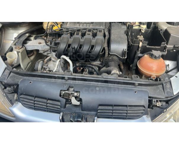 Foto de CATAGUASES/MG - PEUGEOT 206 Soleil - 2002/2002