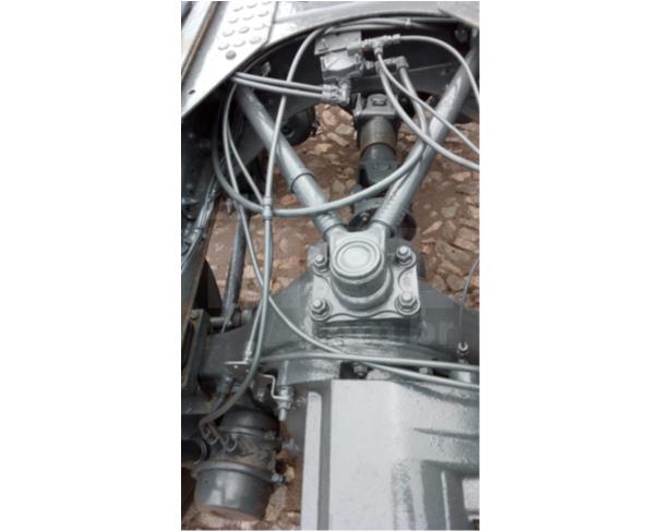 Foto de ITAÚNA MG CAMINHÃO NO CHASSI - VOLVO VM 330 6X4 TRAÇADO