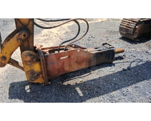 Foto de ITAÚNA/MG-ESCAVADEIRA – FIATALLIS S90 C/ ROMPEDOR DE 1.400 KG