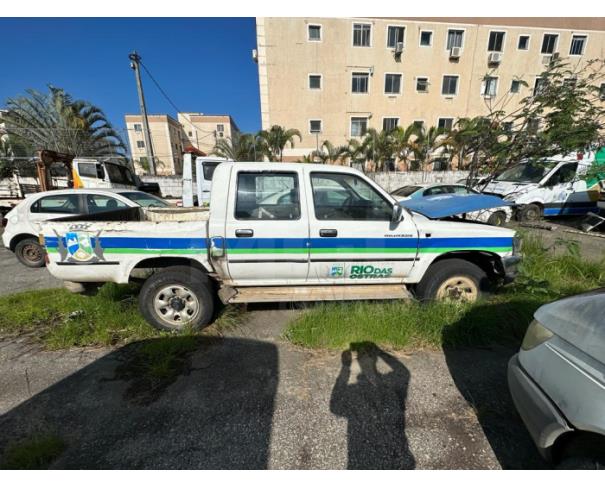 Foto de RIO DAS OSTRAS/RJ - ESPECIAL CAMINHONETE I. TOYOTA HILUX 4CDK SRV