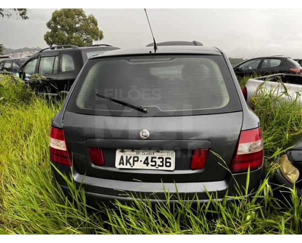 Foto de JUNDIAÍ/SP-VEÍCULO CONSERVADO-FIAT/STILO-2002/2003