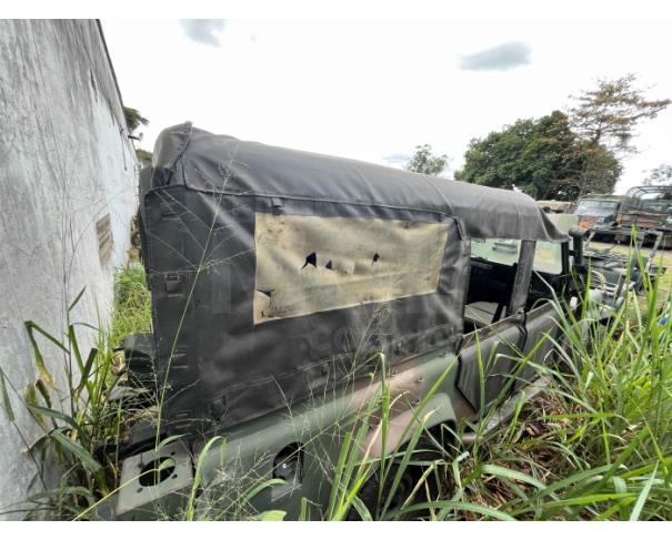 Foto de RIO DE JANEIRO/RJ- VTNE PICAPE EMP GE DEFENDER 110 3/4T 4X4 LAND ROVER 2005