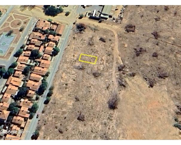 Foto de SÃO FRANCISCO/MG — Lote com 200 m² no Bairro João Aguiar (Lote 21 da quadra 08)