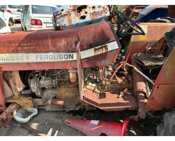 Foto de RIO DAS OSTRAS/RJ - TRATOR MOTOR PERKINS DE 4 CILINDROS, C/65CV