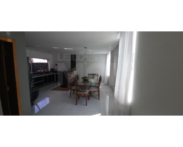 Foto de LAVRAS/MG APARTAMENTO DUPLEX COM ÁREA CONSTRIDA DE 254,12M2