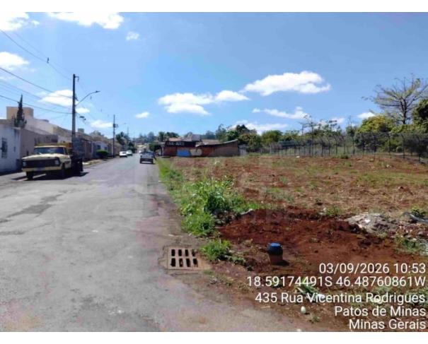 Foto de PATOS DE MINAS/MG - Lote urbano com área de 1.699,76 m², localizado no bairro de Jardim Panorâmico 