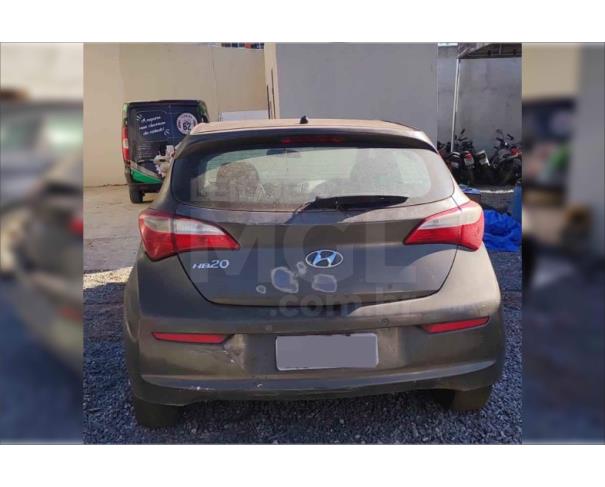 Foto de APARECIDA DE GOIÂNIA/GO - HYUNDAI HB20 - PARA RETIRADA DE PEÇAS - MOTOR INSERVÍVEL