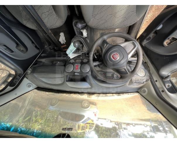 Foto de IGUATAMA/MG - CARRO - Fiat Doblo Attractiv 1.4, 2014/2014