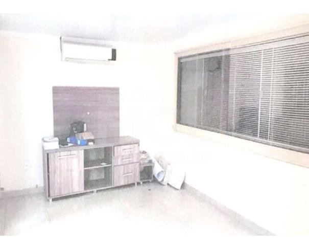 Foto de LAJINHA/MG — Prédio Comercial e Residencial com 03 pavimentos