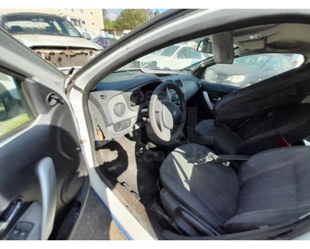 Foto de RIO DAS OSTRAS/RJ - RENAULT LOGAN EXPR. 16 M