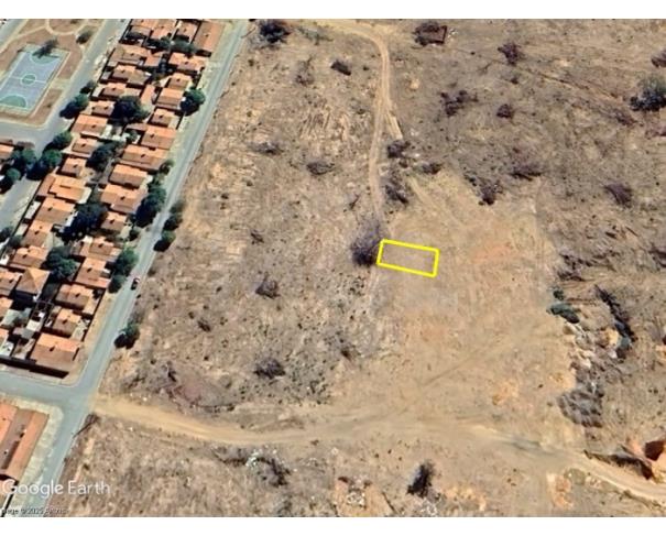 Foto de SÃO FRANCISCO/MG — Lote com 200 m² no Bairro João Aguiar (Lote 26 da quadra 09)