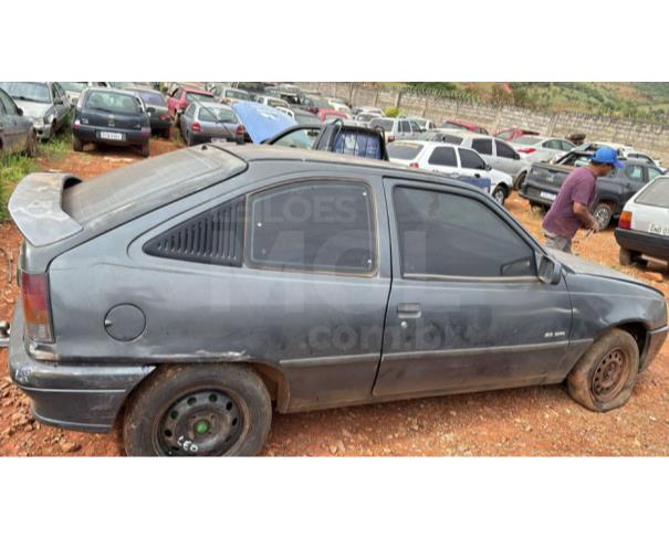 Foto de SÃO GOTARDO/MG - CIRCULÁVEL -GM KADETT SL EFI - 1992/1992