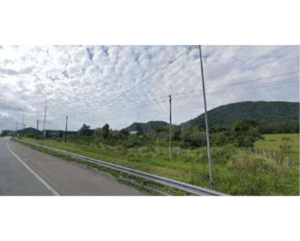 Foto de IMBITUBA/SC - Terreno com 57.934,38m² na BR-101, km 282,5 bairro Nova Brasília