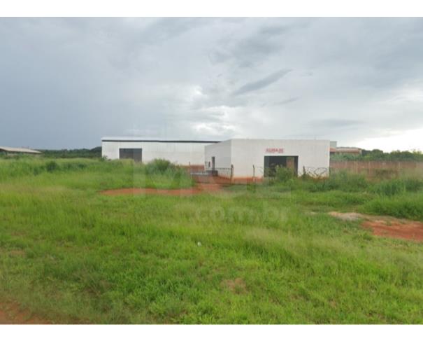 Foto de MONTE CARMELO/MG — Galpão com 1.400m² com terreno de 3.000 m² na MG-190