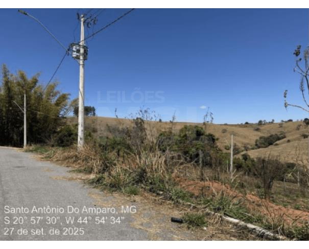 Foto de SANTO ANTÔNIO DO AMPARO/MG — Lote com área de 260m² no Residencial Ouro Branco