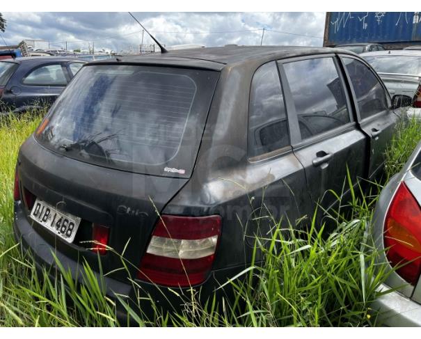 Foto de JUNDIAÍ/SP-VEÍCULO CONSERVADO-FIAT/STILO-2002/2003