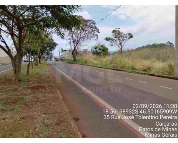 Foto de PATOS DE MINAS/MG - Lote urbano com área de 8.136,05 m², localizado no bairro Bela Vista 