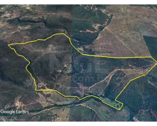 Foto de BURITIZEIRO/MG — Terreno Rural com 242.00.00 hectares com Benfeitorias