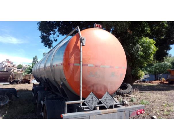 Foto de ITAÚNA/MG - SEMI REBOQUE/EGSA TANQUE M03 CARGA - ANO: 2013/2013 - SC1054