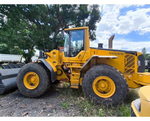 Foto de ITAÚNA/MG - PÁ CARREGADEIRA VOLVO 110 2012/2012 - PA12677