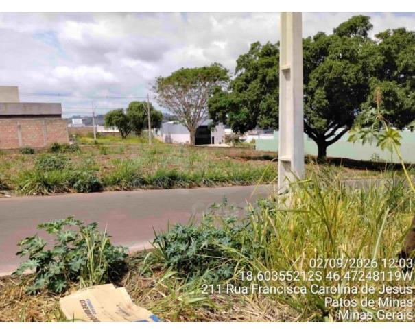 Foto de PATOS DE MINAS/MG - Lote urbano com área de 4.076,74 m², localizado na Rua Luiz de Santa Teresinha, bairro Morada da Serra 