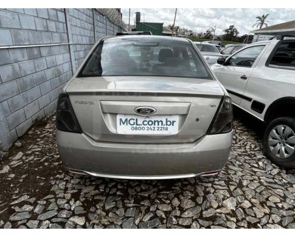 Foto de ITAÚNA/MG - FORD FIESTA SEDAN 1.6 - ANO 2011/2012 - SC882