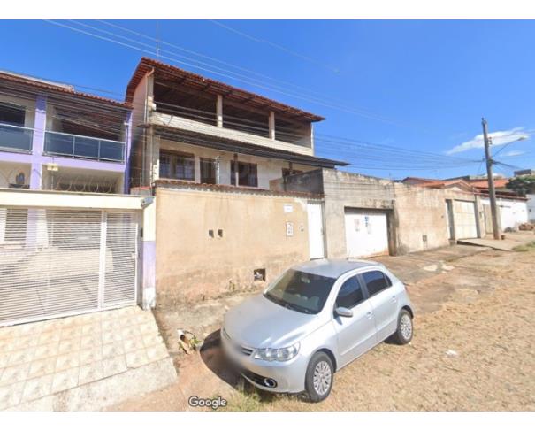 Foto de PARÁ DE MINAS/MG — [Fração ideal de 50% sobe] Casa residencial e seu respectivo Lote 