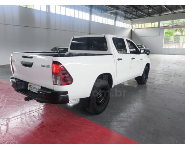 Foto de ITAÚNA/MG- TOYOTA HILUX CDLOWM4FD 2023/2023- PA13538