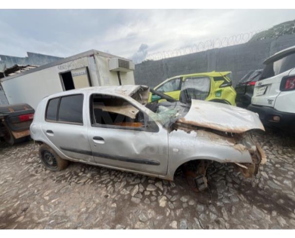 Foto de ITAÚNA/MG- RENAULT CLIO CAM1016VH 2010/2011 BAIXADO SUCATA- PA12510