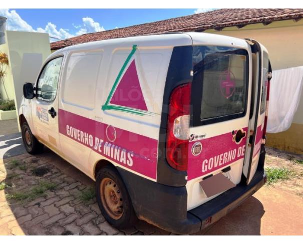 Foto de SERRA AZUL DE MINAS/MG- (CARRO) Fiat Doblo Rontan Ambulância- 