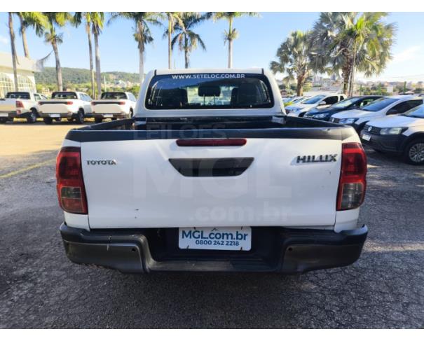 Foto de ITAÚNA/MG- TOYOTA HILUX CDLOWM4FD 2022/2023- PA11947