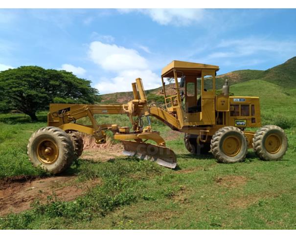 Foto de VALENÇA RJ - MOTONIVELADORA HWB 130 M