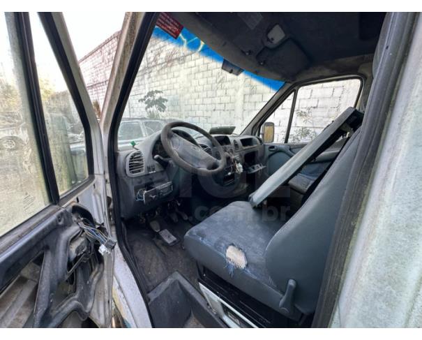 Foto de RIO DAS OSTRAS/RJ - MERCEDES-BENZ / REVESCAP AMB SR