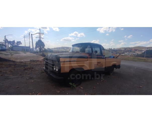 Foto de BELO HORIZONTE\MG- Caminhonete Ford 100