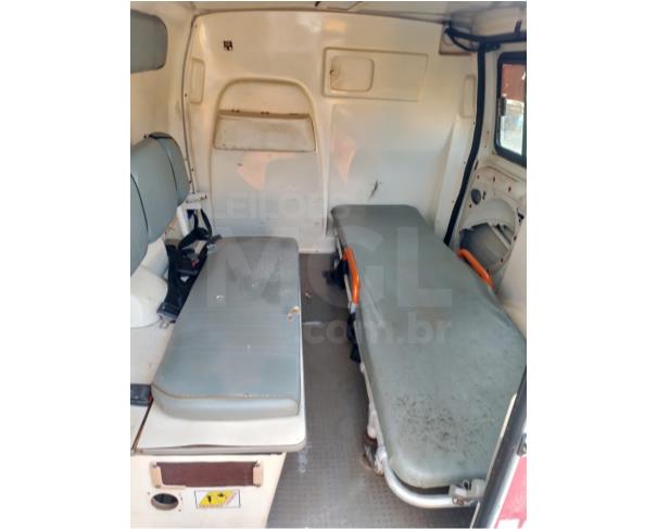Foto de DOURADOQUARA/MG - CARRO - Fiat Doblo Rontan Ambulância, 2009/ 2009
