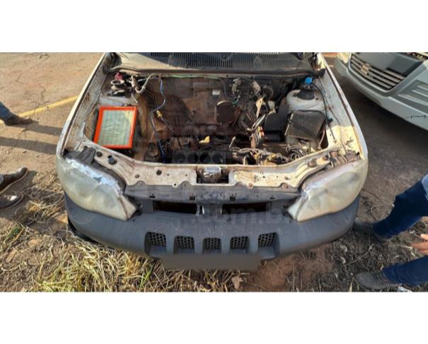 Foto de ITATIAIUÇU/MG-Caminhonete/C. Abert Fiat Strada Fire Flex 2007/2007