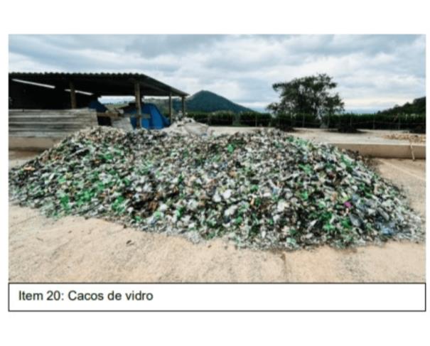 Foto de JECEABA/MG - LOTE UNICO COMPOSTO POR MATERIAIS RECICLÁVEIS E SUCATAS 