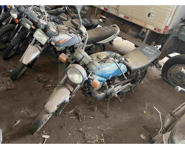 Foto de CAPIVARI/SP - VEÍCULO CONSERVADO - HONDA/CBX 200 STRADA - 1998/1998