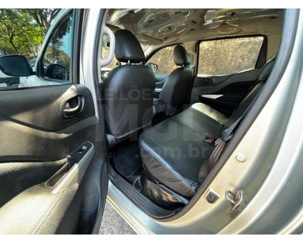 Foto de ITAÚNA/MG- NISSAN  FRONTIER S CD 4X4 2.3 TB DIESEL MEC. 2021/2021  PA13438