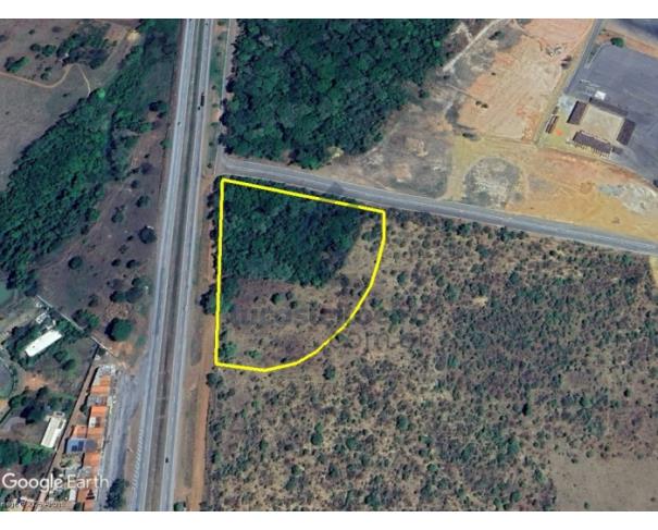 Foto de HIDROLÂNDIA/GO - Terreno com 15.829,39 m² no Parque das Águas