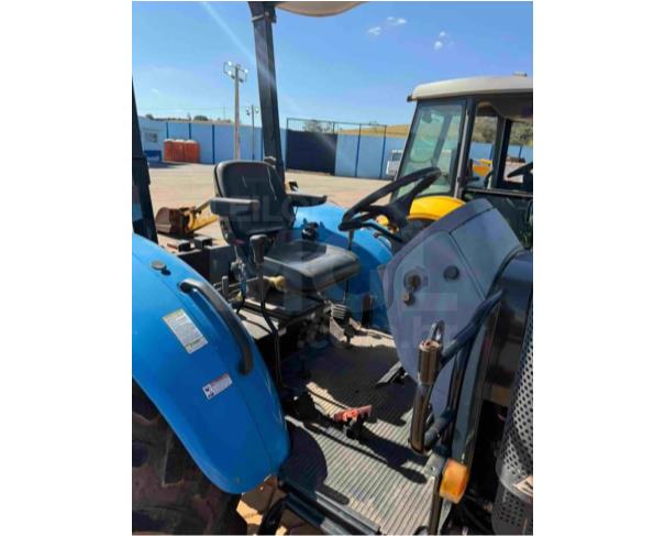 Foto de IBITURUNA/MG - Trator LS U80 R, série do motor C91502666A