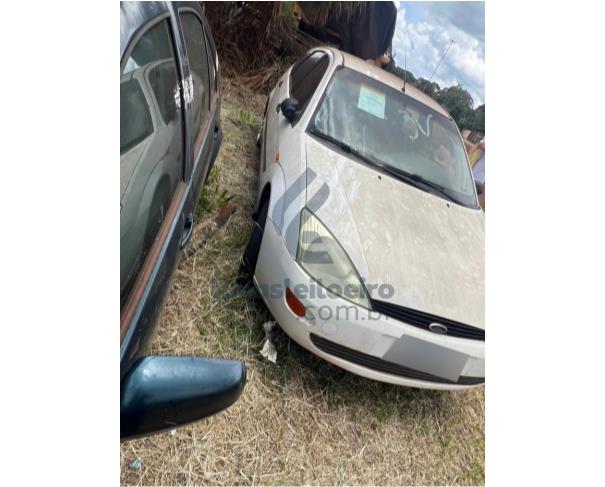 Foto de CORNÉLIO PROCÓPIO/PR - Ford Focus 1.8 L HÁ, 2002/2002, GASOLINA 
