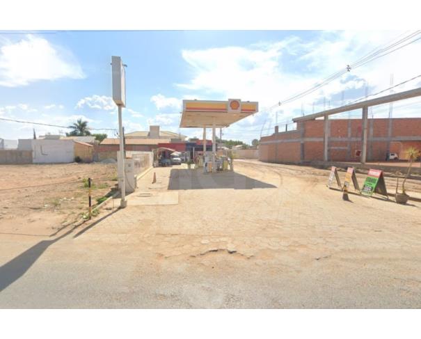 Foto de JANAÚBA/MG — Lote com 439,65m² com Benfeitorias