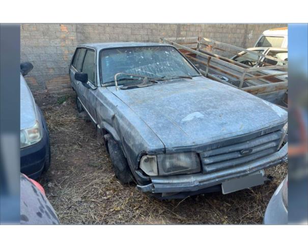Foto de ARAGUAPAZ/GO - FORD Del Rey Belina GLX - PARA RETIRADA DE PEÇAS