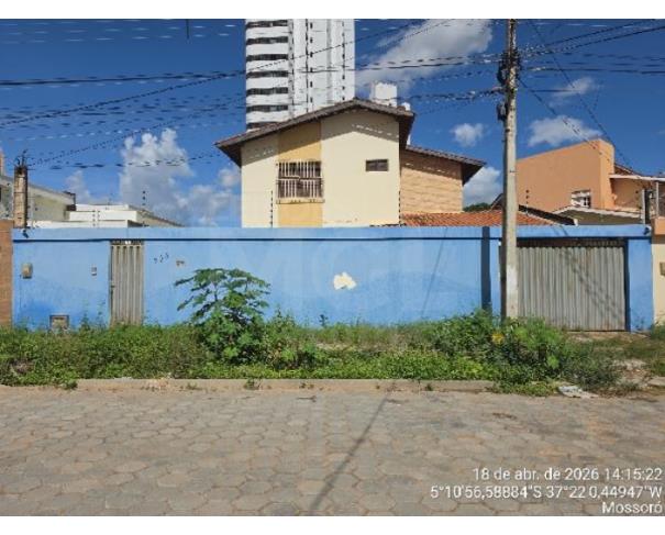 Foto de MOSSORO/RN — Casa com 2 quartos e 1 Vaga na Garagem (1444403210014)
